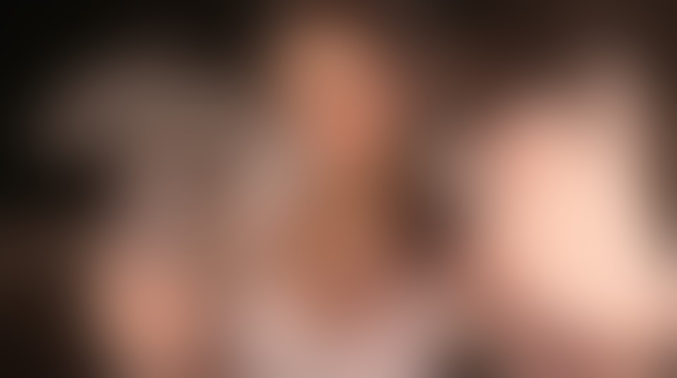 A blurry peek at ASMR Girlfriend Face Massage & Pampering